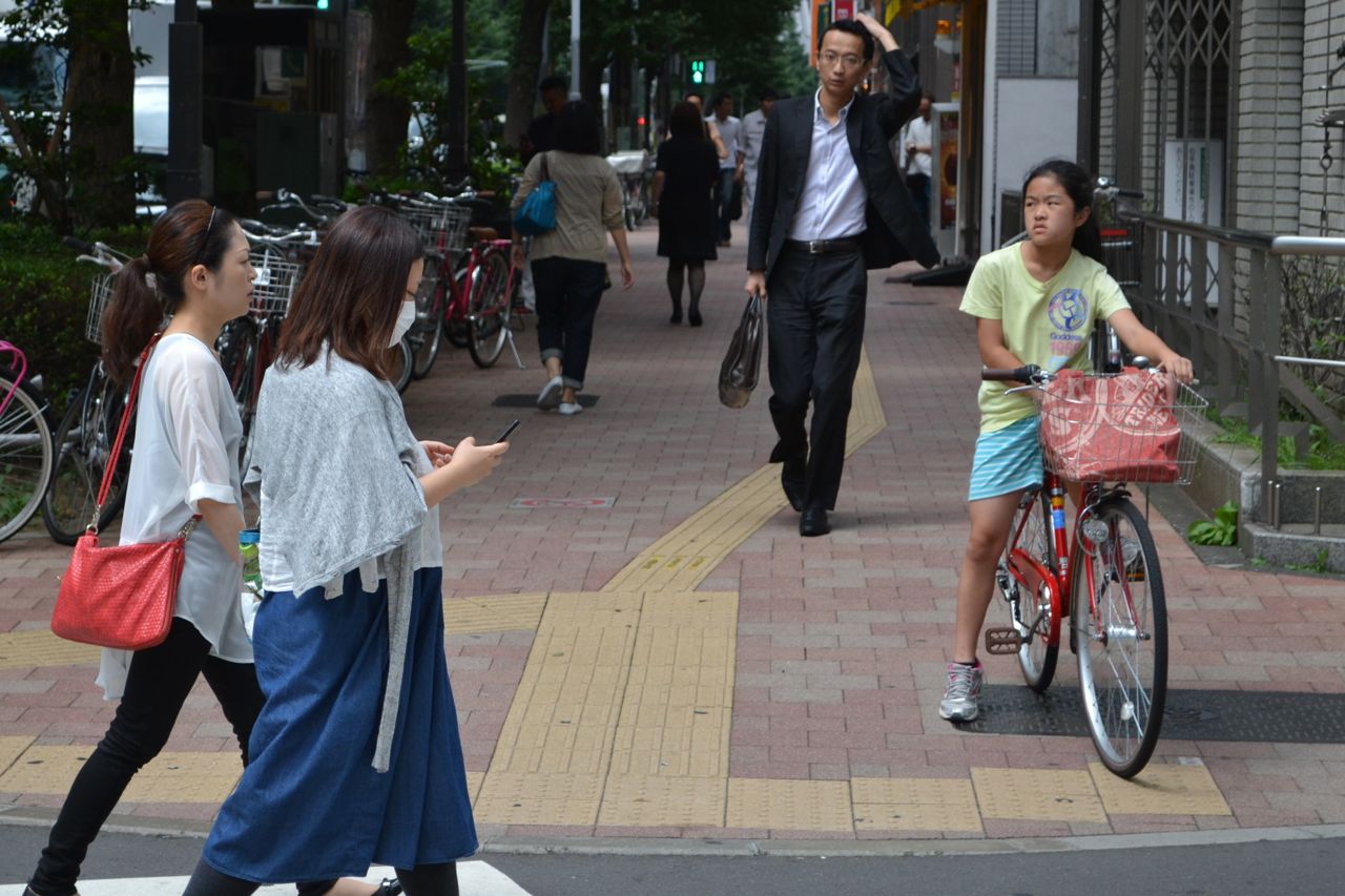 handy_mobiltelefon_daddeln_japan_tokyo_funkloch_abschalten05