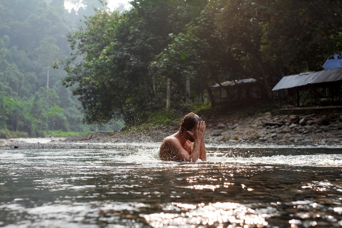 Fluss-baden-Dschungel